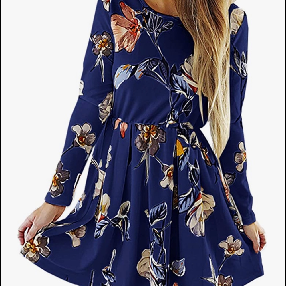 Angashion Womens Dress Casual floral. Size L. Tags still on